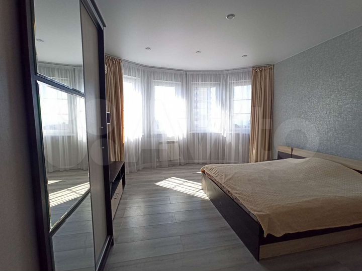 2-к. квартира, 50 м², 8/19 эт.