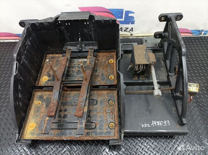 Ящик Акб в сборе Daf XF106