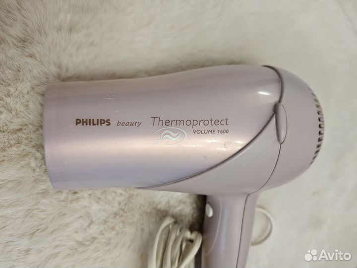 Фен для волос Philips 1600