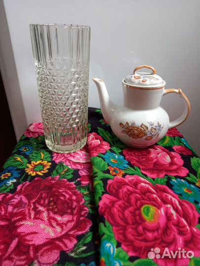 Вазы и кувшины