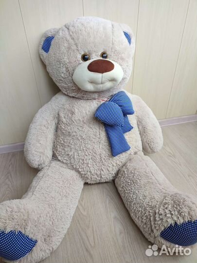 Плюшевый медведь