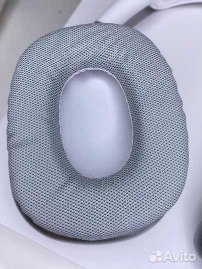 Беспроводные наушники