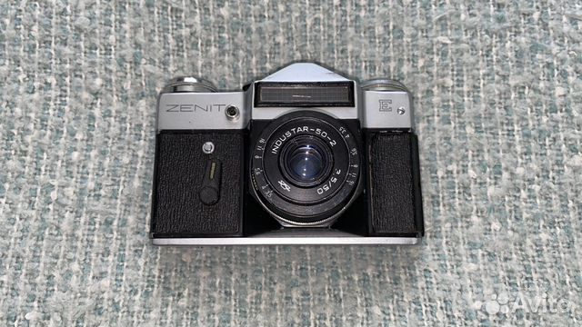 Плёночный фотоаппарат Зенит Е