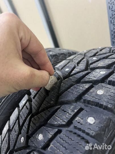 Dunlop SP Winter Ice 02 185/70 R14 92