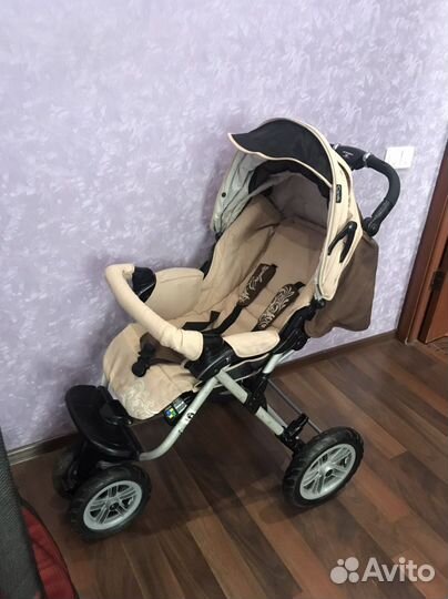 Прогулочная коляска capella