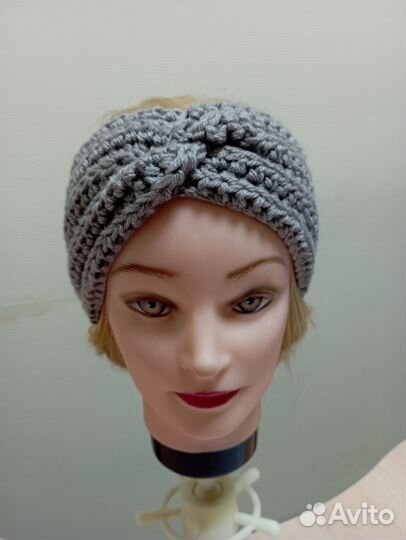 Повязка на голову вязаная