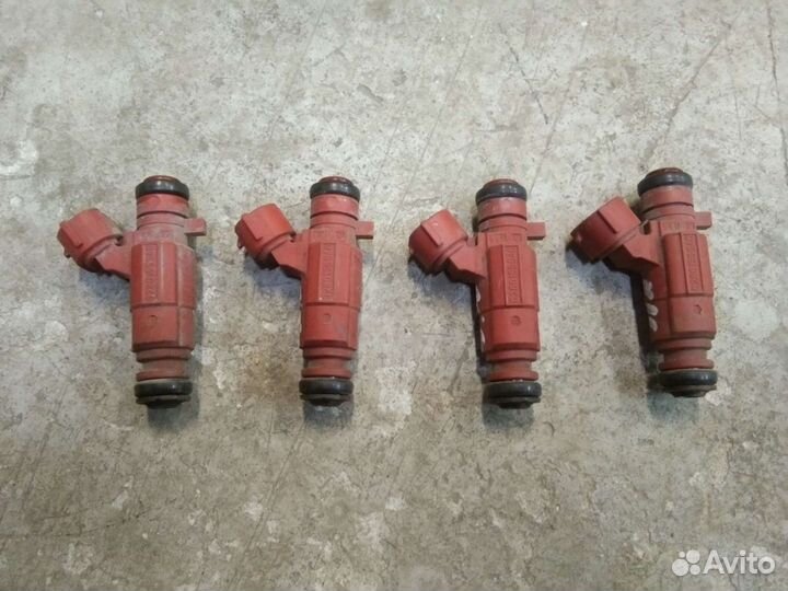 Форсунки топливные Ниссан Альмера N16 1.8