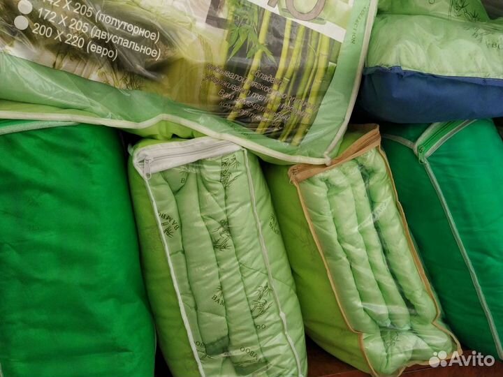 Подушки лебяжий пух,басбук70-50 и 70-70
