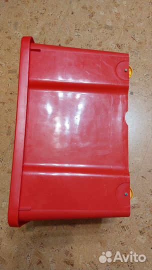 Ящик для игрушек на колесиках