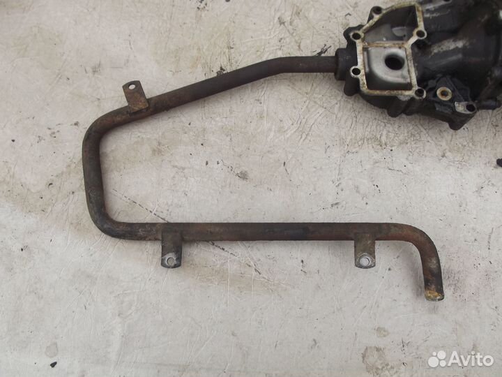 Помпа Mercedes vito W638 108-110D 2.3L OM601