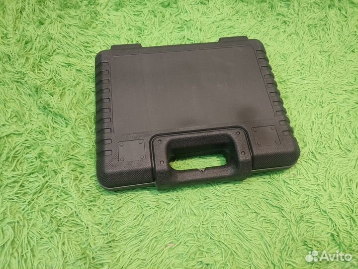 Набор инструментов новый в кейсе