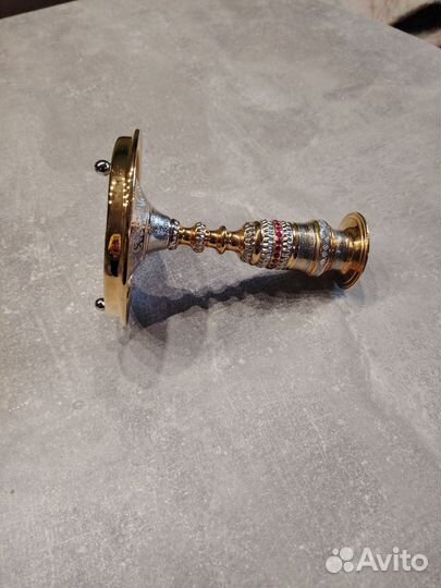 Подсвечники и канделябры латунь