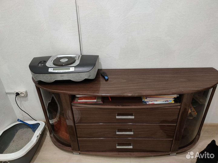 Тумба под телевизор