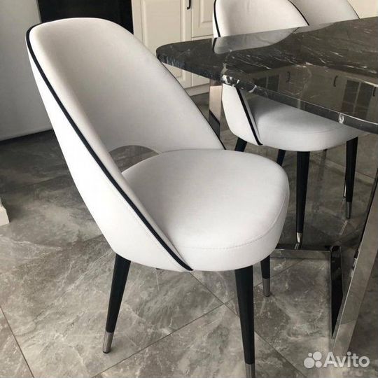 Стул обеденный