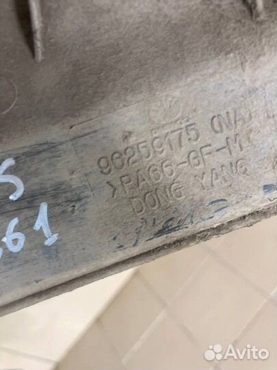 Диффузор вентилятора Chevrolet Lanos