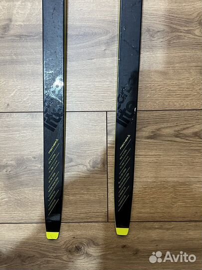 Fisher Carbon Lite Scate