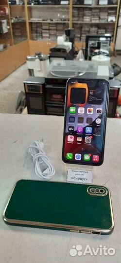 Смартфон Apple iPhone X 64 гб
