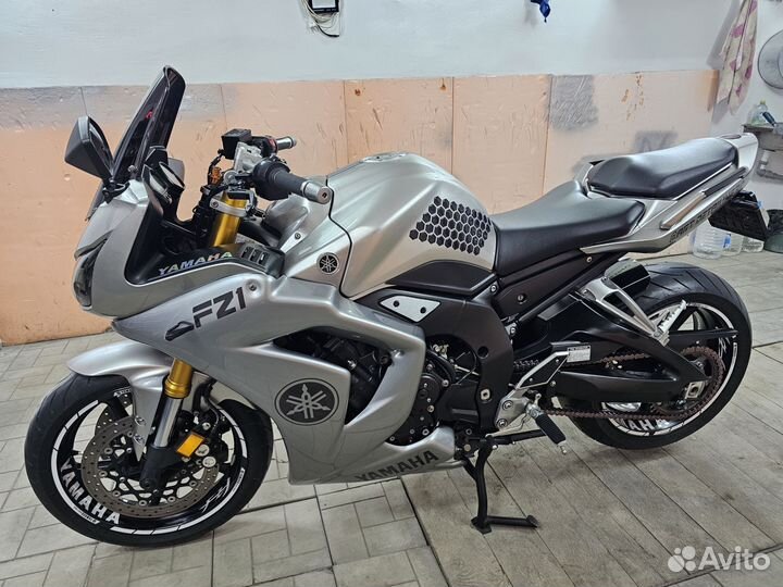 Yamaha FZ-1 S