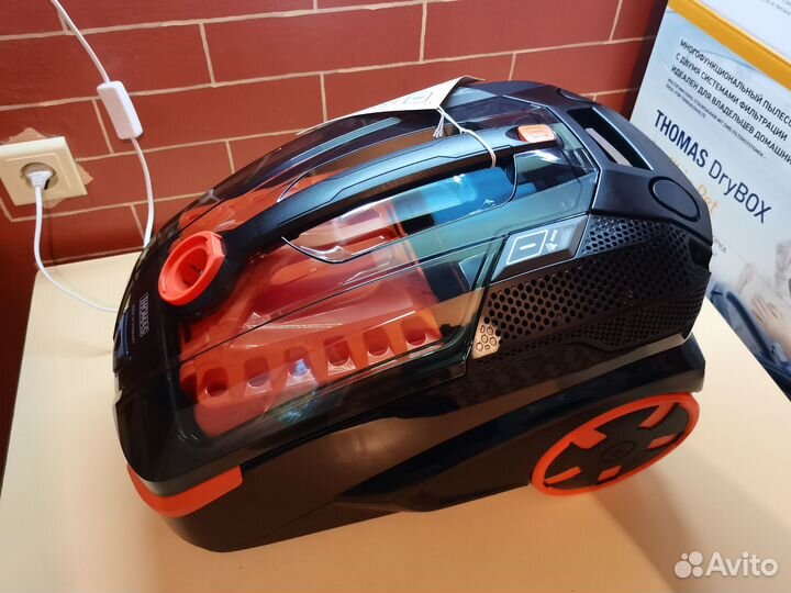 Моющий пылесос Thomas 788598 Drybox Amfibia Pet