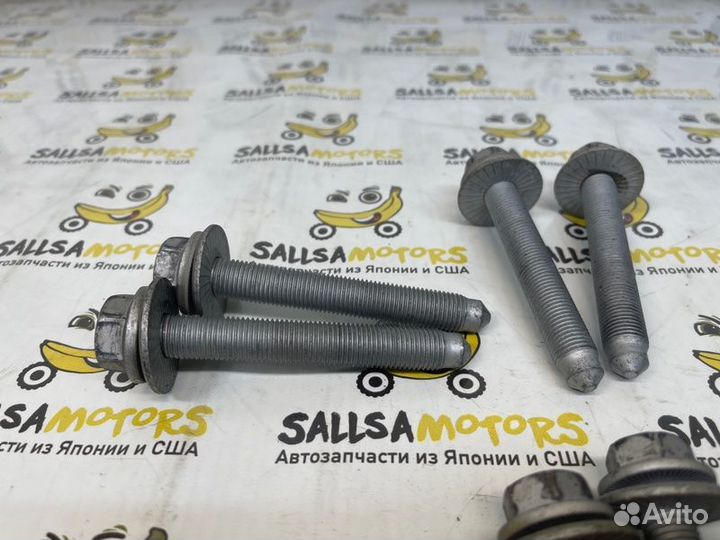 Болт передней балки комплект Audi Q7 4M crec 2016