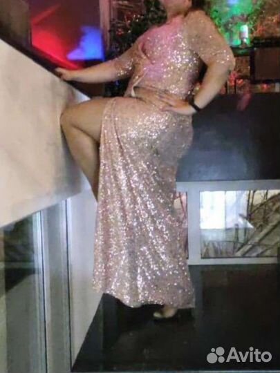 Вечернее платье