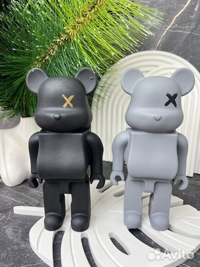 Мишка bearbrick