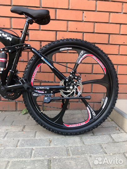 Велосипед на литых дисках