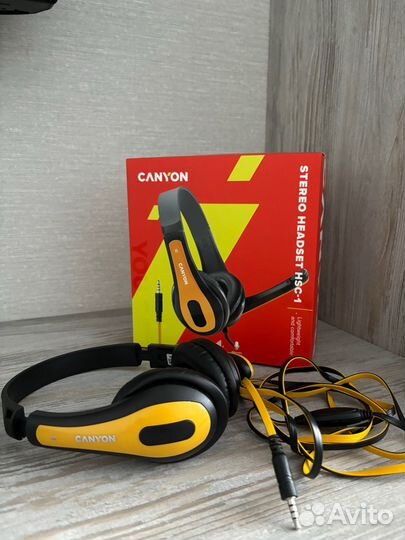 Гарнитура наушники с микрофоном