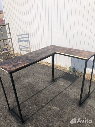 Барный стол