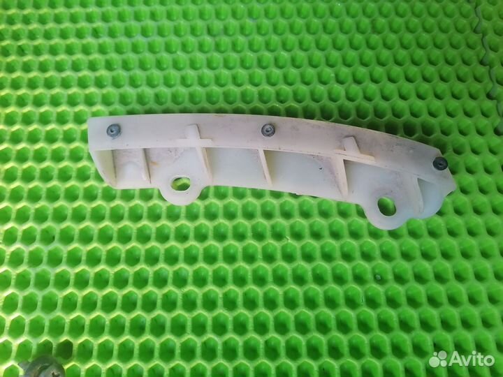 Кронштейн заднего бампера Хюндай Соната 6