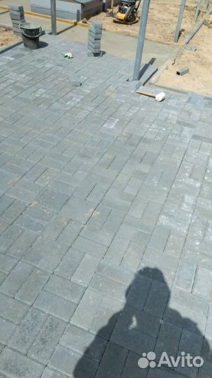 Кладка брусчатки