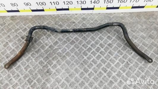 Стабилизатор поперечной устойчивости заднего моста