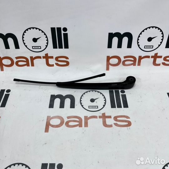 Дворник Audi Q3 8U 2014