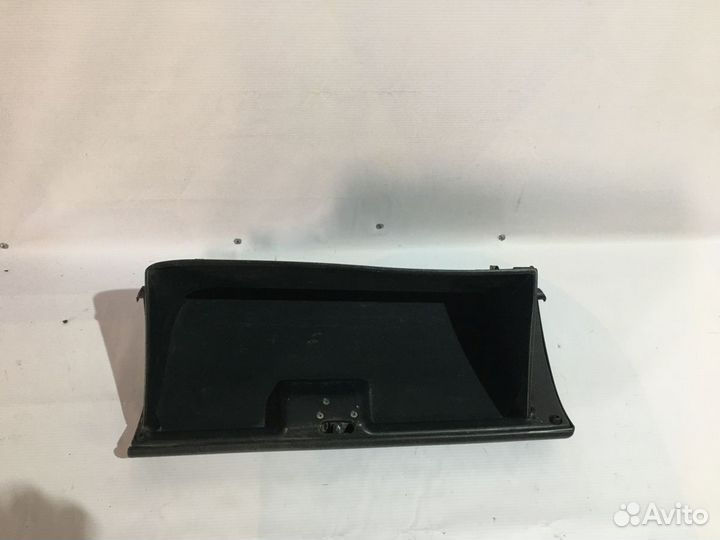 Бардачок нижний Mazda 6 GG рестайлинг