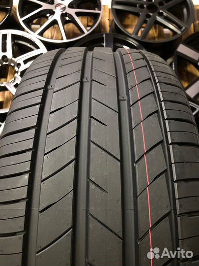 Kumho Ecsta HS52 225/45 R17 91W