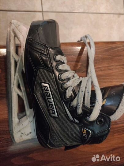 Коньки вратарские хоккейные