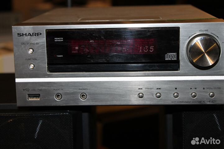 Музыкальный центр