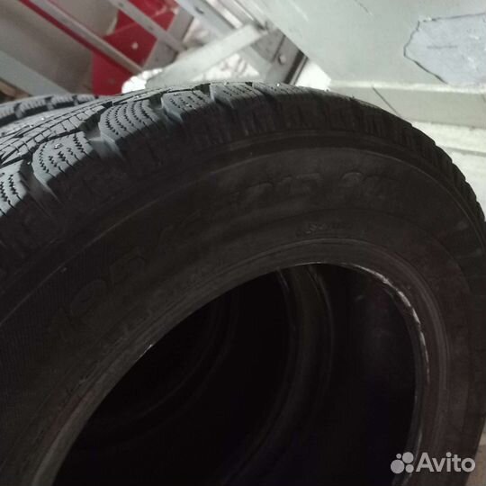 Hankook Winter I'Pike LV RW15 195/65 R15 81T