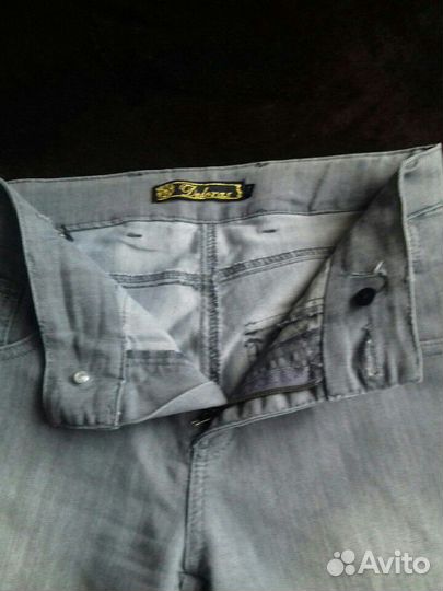 Джинсы
