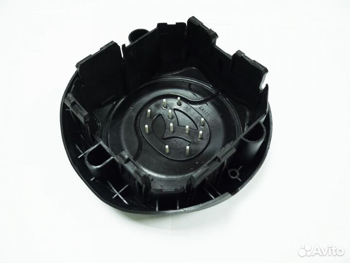 Крышка подушки безопасности руля Mazda 3 (2016-19)