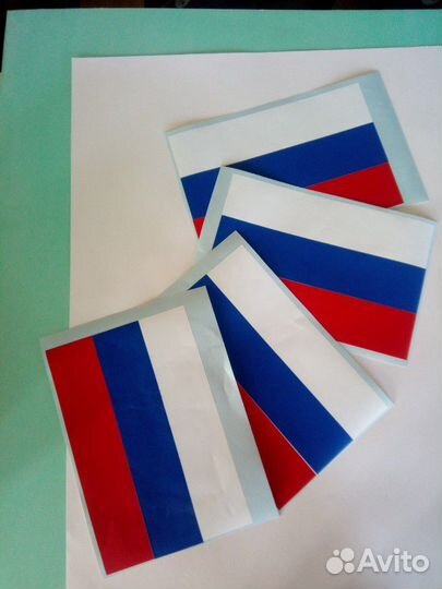 Наклейка флаг России на лодку