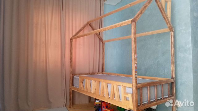 Кроватка-домик,Кровать-машинка