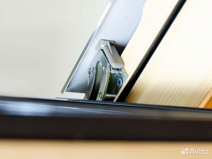 Мансардное окно Fakro V (CH) U5 78*118