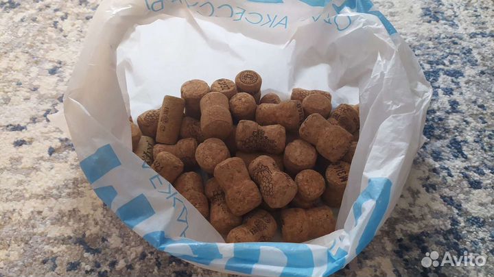 Пробки от шампанского