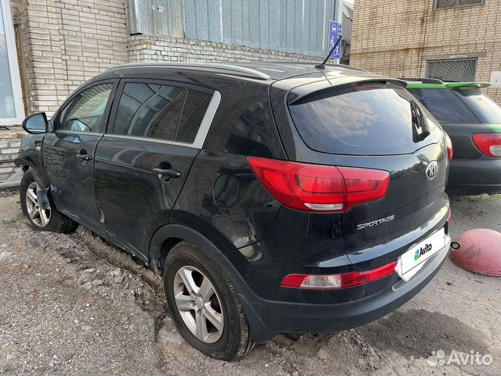 Kia Sportage 2.0 AT, 2014, битый, 182 000 км