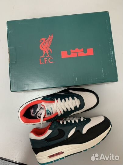 Nike air max 1 Liverpool(10US)