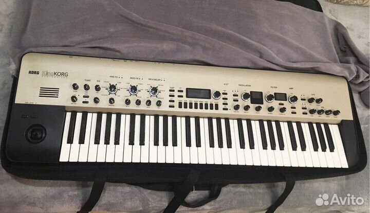 Синтезатор King korg