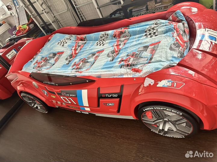 Кровать машина для мальчика бу