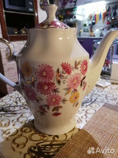 Чайник большой