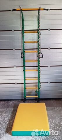 Шведская стенка с турником /спорт уголок